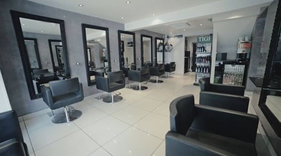 mova-hair-salon-in-staines