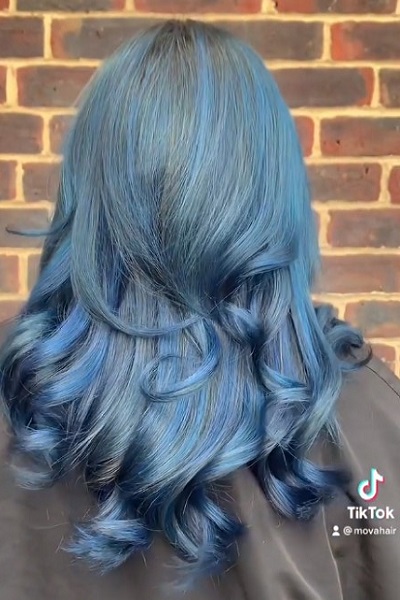 hair colour experts at mova hairdressers in Surrey hair colour experts at mova hairdressers in Surrey