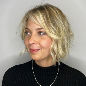 Mova Salon Short Bob Staines Upon Thames 1
