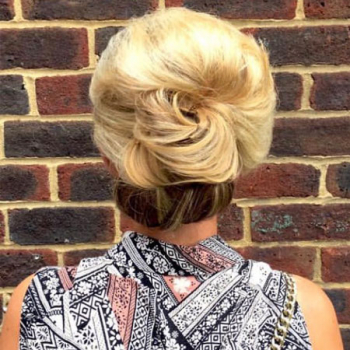 All You Need To Know About Going Blonde – Top Tips from Mova Hair Salons in Staines & Virginia Water